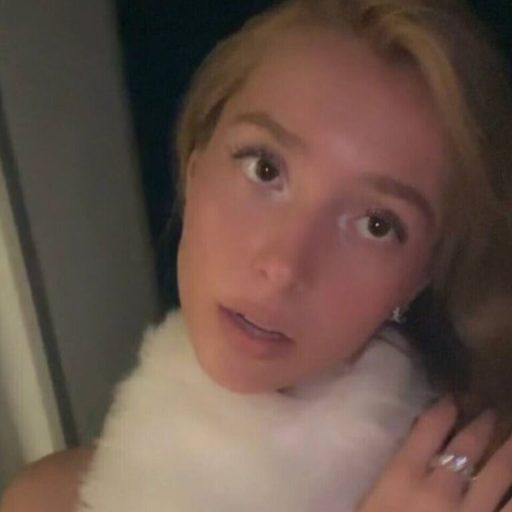 StephaMoore cam naked image