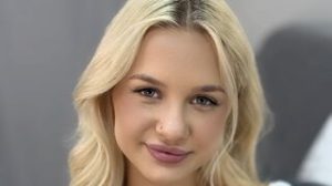 SteshaPearl free dildo image