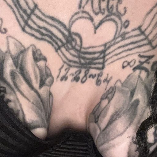 SubNova fingering ass image