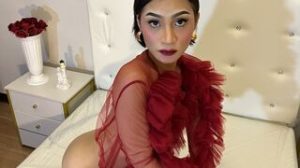 SummerFerragamo jasmin online image