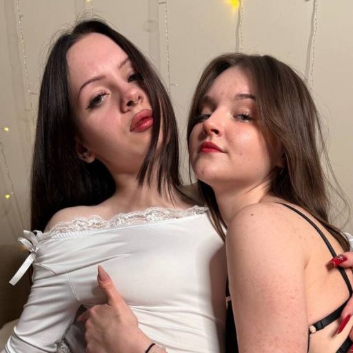 SunnivaAndLyn xxx masturbation image
