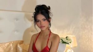 SussieCarolina naked porn image