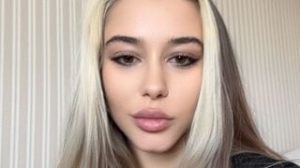 SweetSindra recorded live image