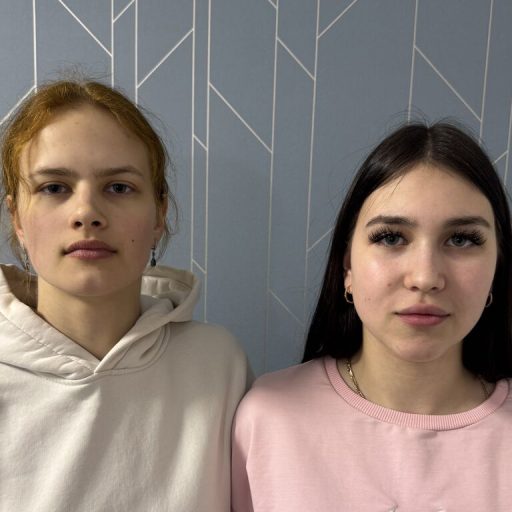 TaiteAndDaisy live video image