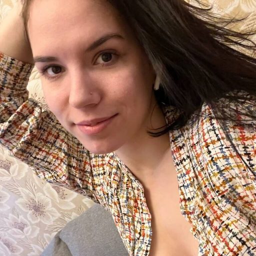 TanyRegans online shows image