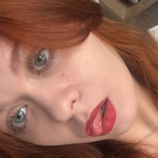 TaraBrowny cam naked image