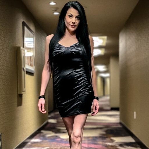 TeressaVixen dildo real image