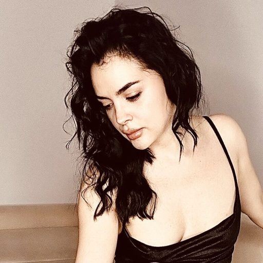 ThornHannah jasmin online image