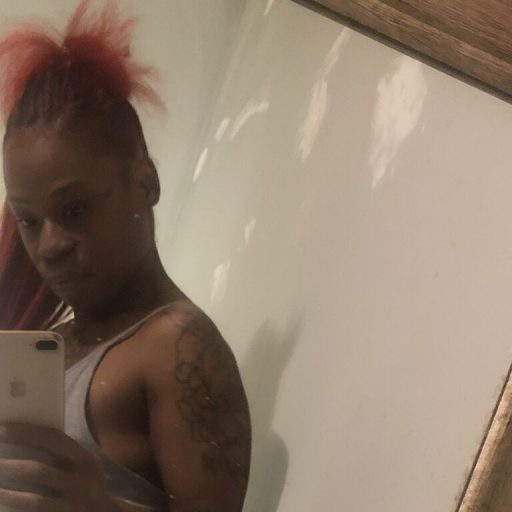 Tishrella fingering ass image
