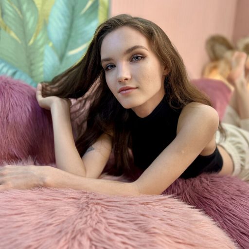 ToriRobbins free dildo image