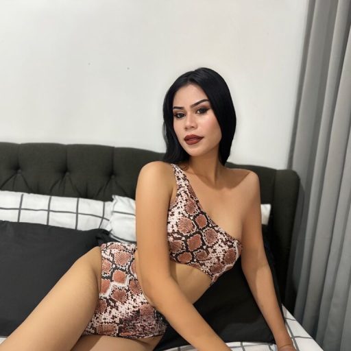 TrixieLewis pictures toy image