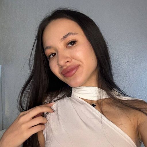 TylaIvory live video image