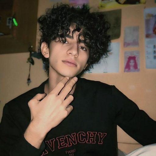 TylerTaz photos webcam image