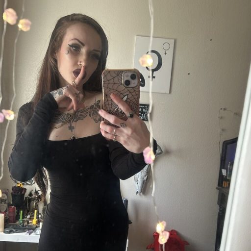 Urfavenightmare online shows image