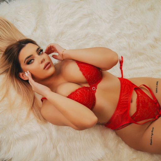 ValerieGracy show fingering image