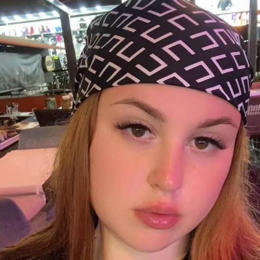 VanessaAshvord livesex pussy image
