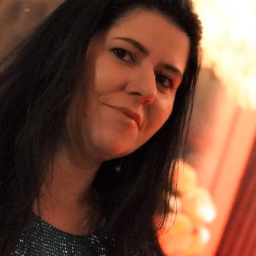 VanessaFraser pictures toy image