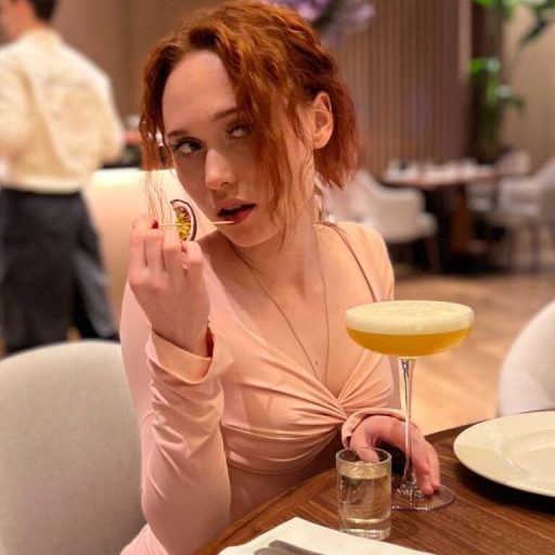 VanessaJeycob lush livejasmin image