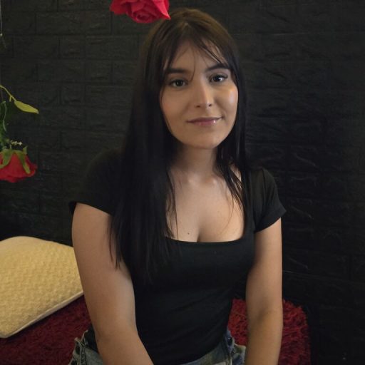 VanessaMogollon cam naked image