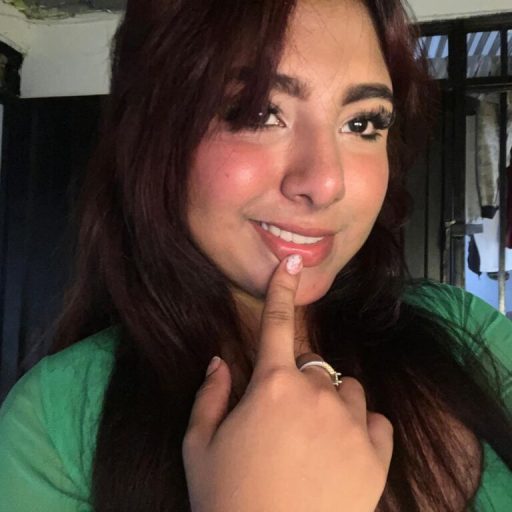 VeronicaOnix fingering ass image