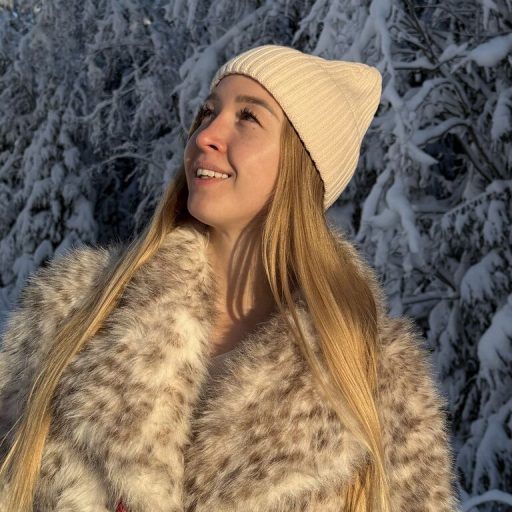 VickiAstra fingering ass image