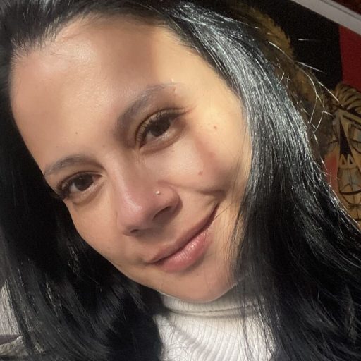 VictoriaBianch show fingering image