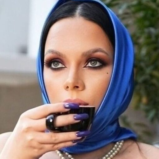 VictoriaMinha ass vibrator image