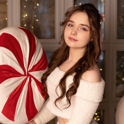 VikaSharma recorded live image