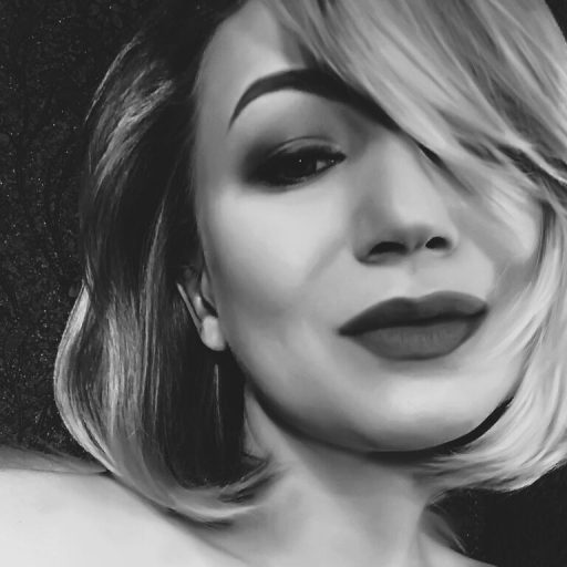ViktoriaQuince webcam free image