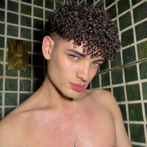VillyXin hd nude image