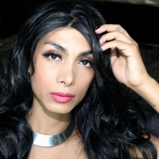 ViolettaGomez shows recorded image