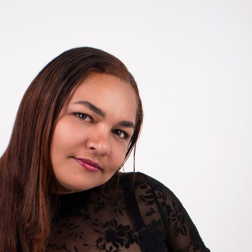 VivianMoreau live video image