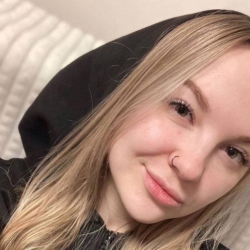 VivianaWedell strip amateur image