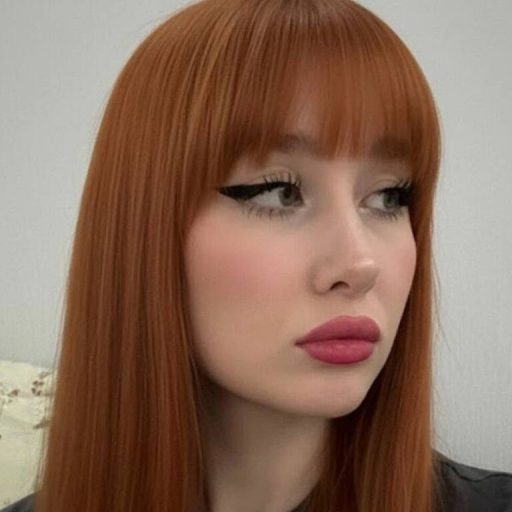 VivienMoors free dildo image
