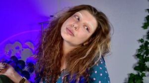 VivieneBloom photos webcam image