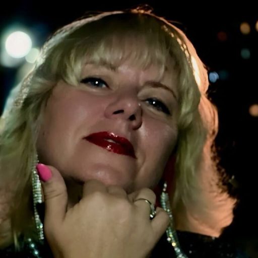 VivienneFrost anal videos image