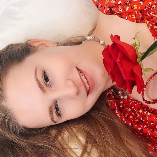 VivienneLewis sex livesex image