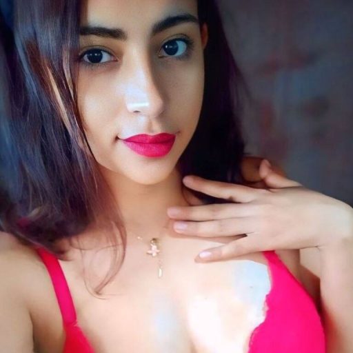 YessicaOrtiz strip amateur image