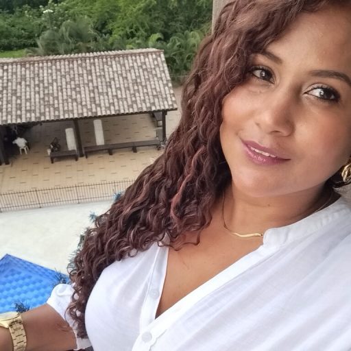 Yiya shows recorded image