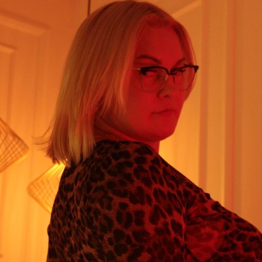 YolandaHailey cam naked image