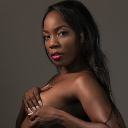 YuliDiamond naked porn image