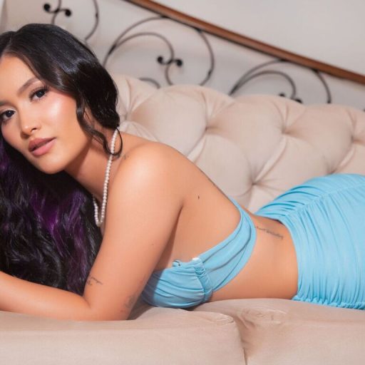 ZaraForb online shows image