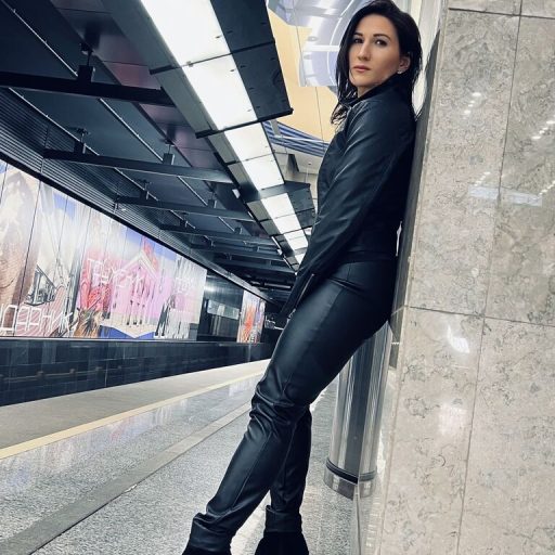 ZhenjaPole sex livesex image