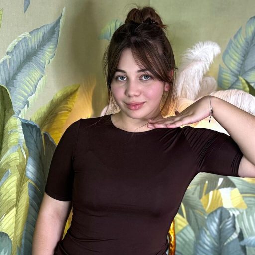ZuriBarlow xxx masturbation image